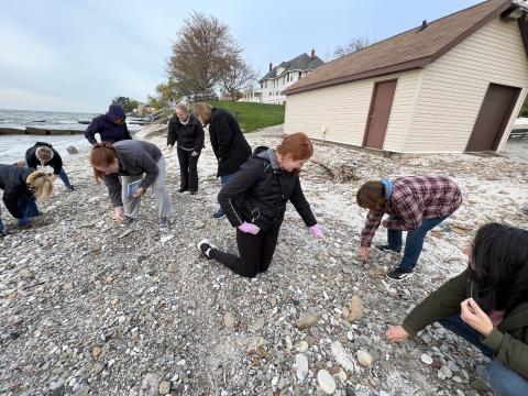 Beaches Kick Glass Class 