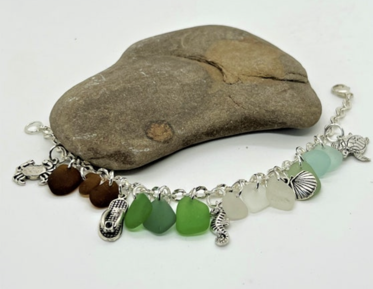 Beach glass summer bracelet 