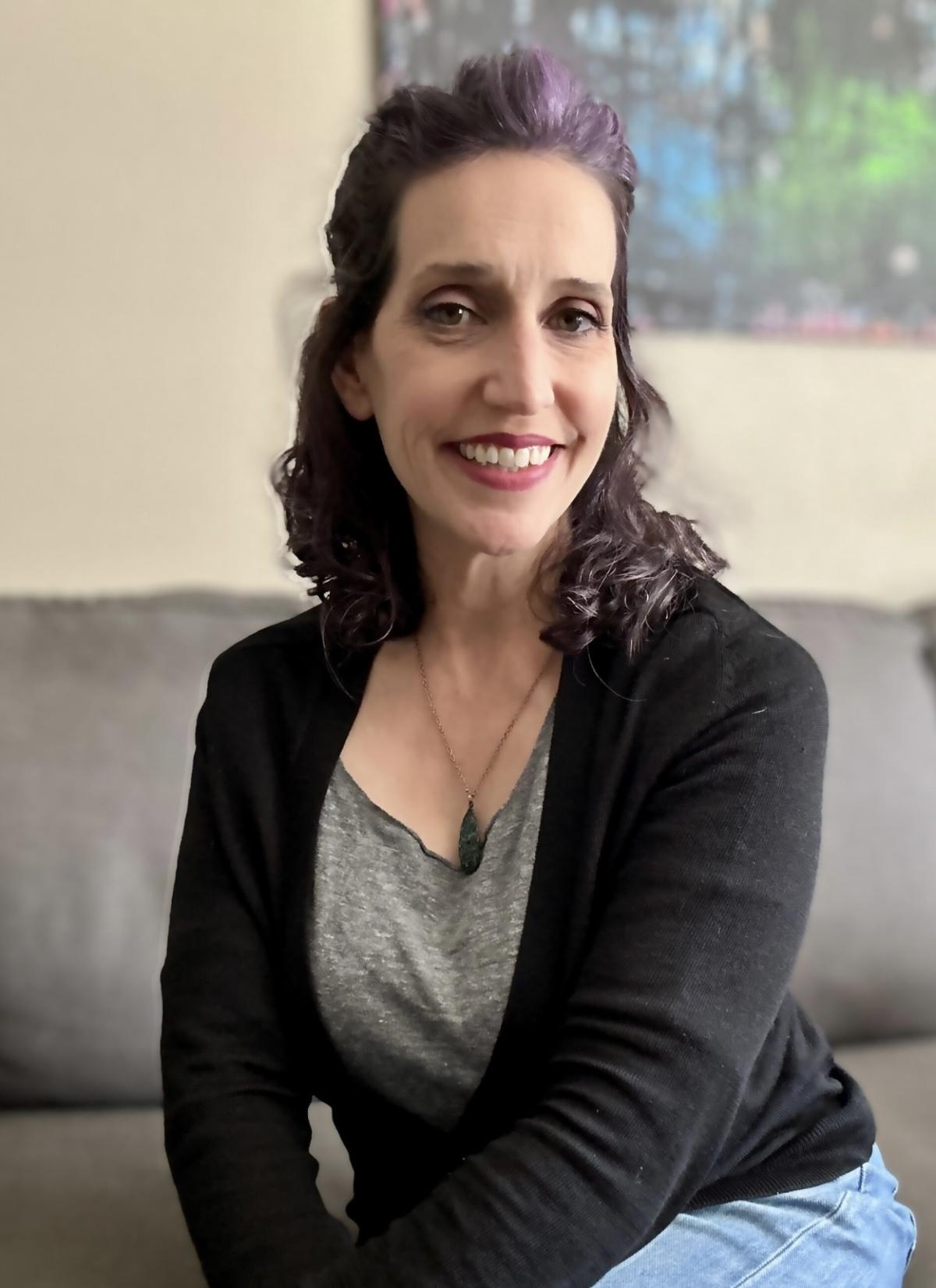 Aryn Youngless, genealogist